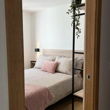Sobre El Callejon Appartement *