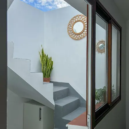 Sobre El Callejon Santa Catalina